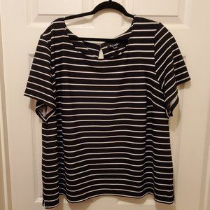 Short Sleeve Work Top